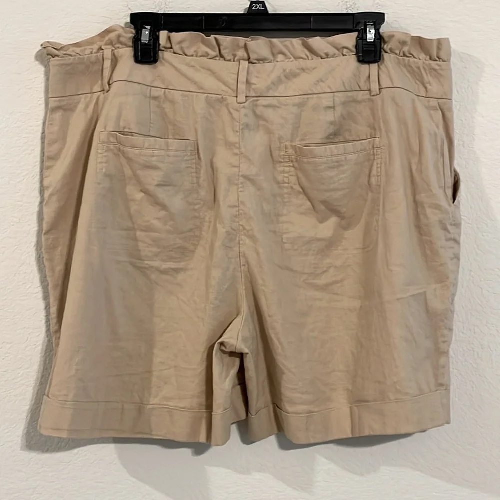 Ava + Viv Women Shorts Size 18 Khaki Cotton Linen Relax Fit High Waist Preppy